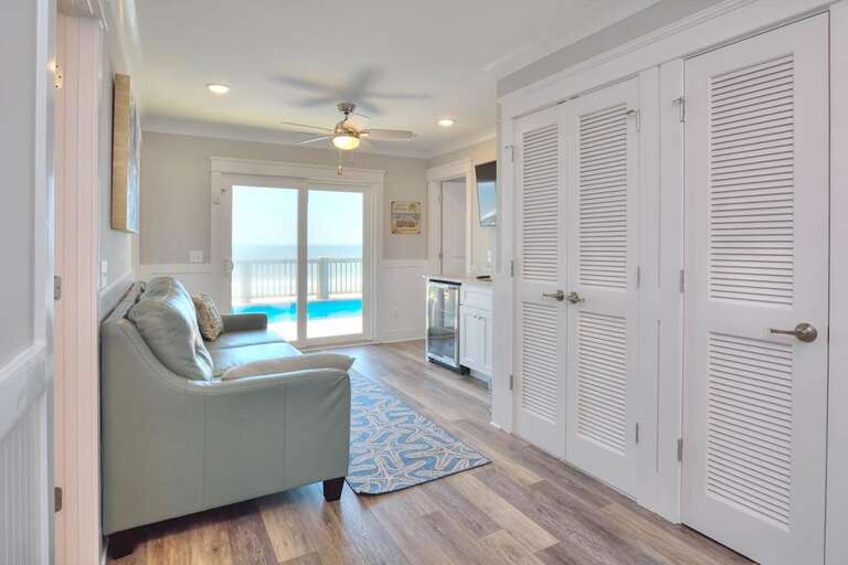 2nd Living Area