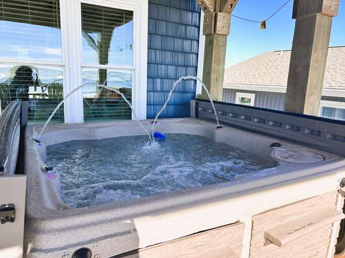 New Hot Tub 12.12.23