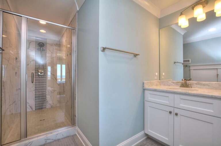 127 E Beach Dr Sea Shack-large-033-033-DSC 1670 1 2 Enhancer-1500x993-72dpi