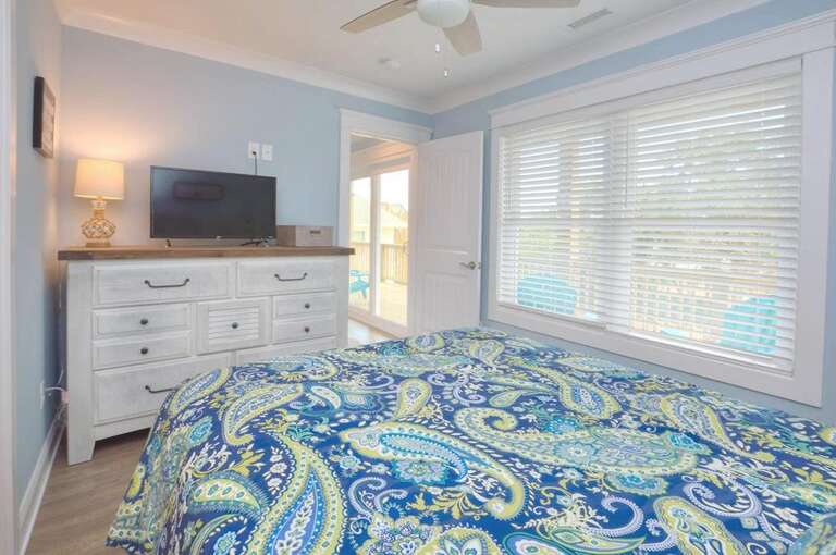 Bedroom 
GW