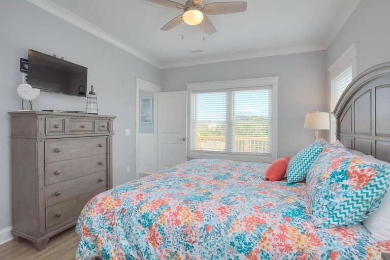 Bedroom 
GW