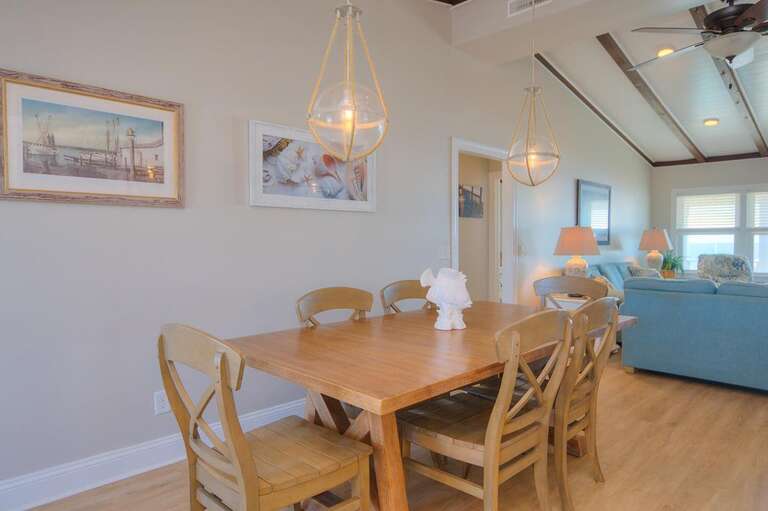 Dining Room
GW 12.2022