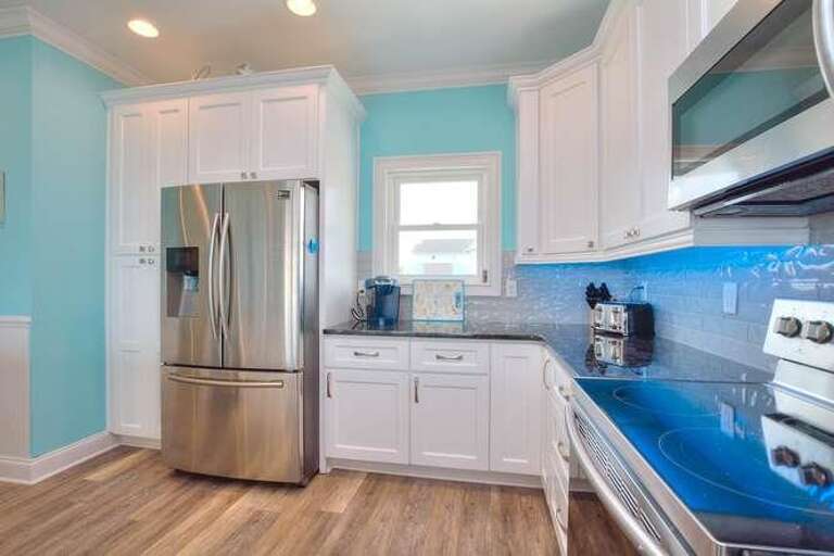 4017 E Beach Dr Heas by the-small-012-27-DSC 5566 7 8 Enhancer-666x444-72dpi