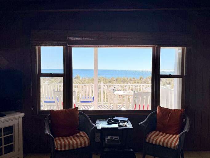 Living Room
10.22.26 - JR