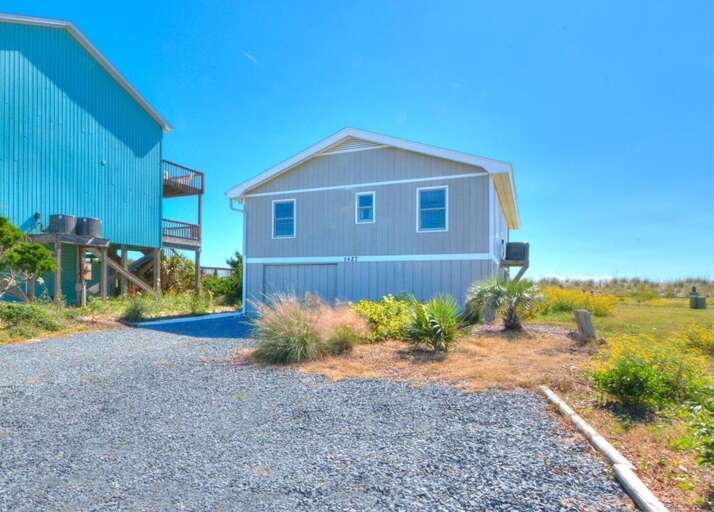 Holiday House 46 GW 10.21.23