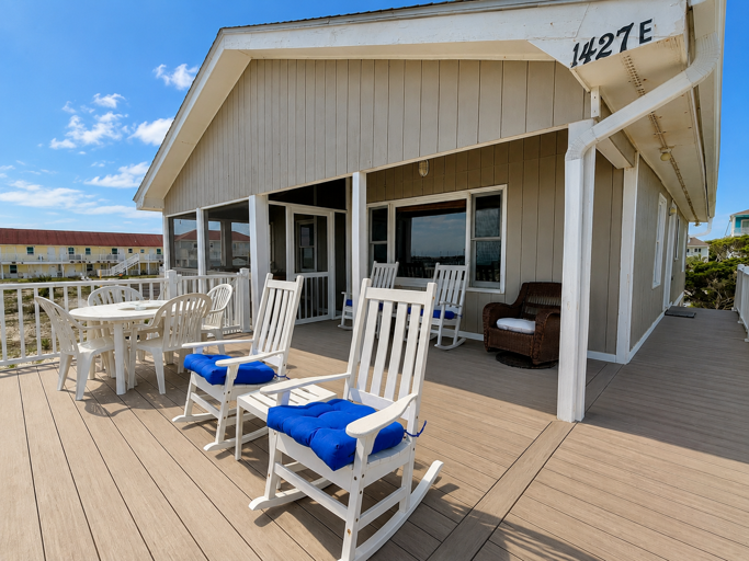 Ocean Deck
5.12.26 - JR