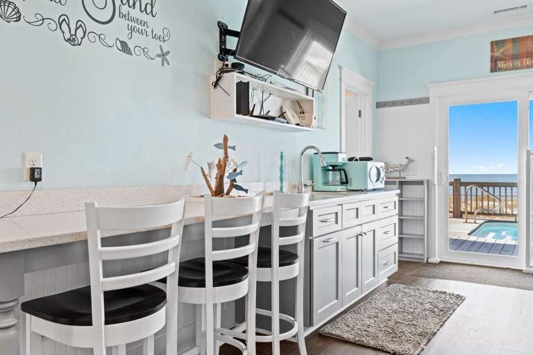 2nd Living Area
CAM 9-6-25