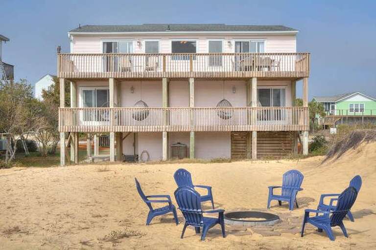 2017 W Pelican Dr Oak Island-small-002-21-Back Exterior-666x444-72dpi