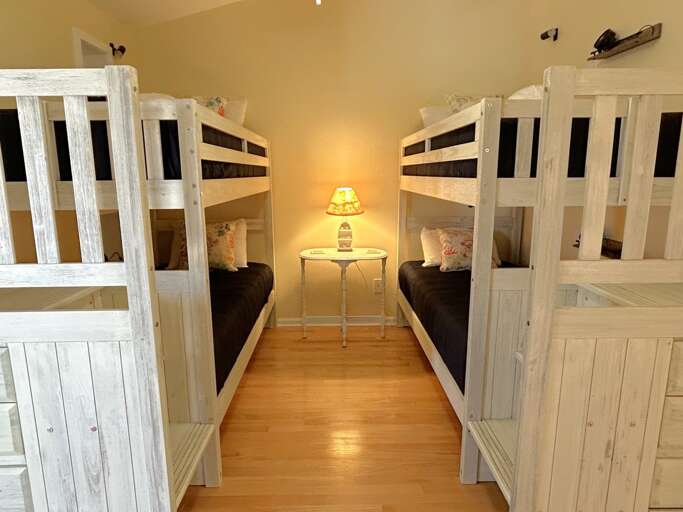 Twin over Twin Bunk bed 
3/18/25 JR