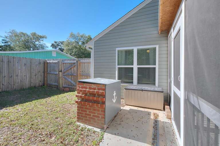 2 Looney Dunes 30 GW 11.2022