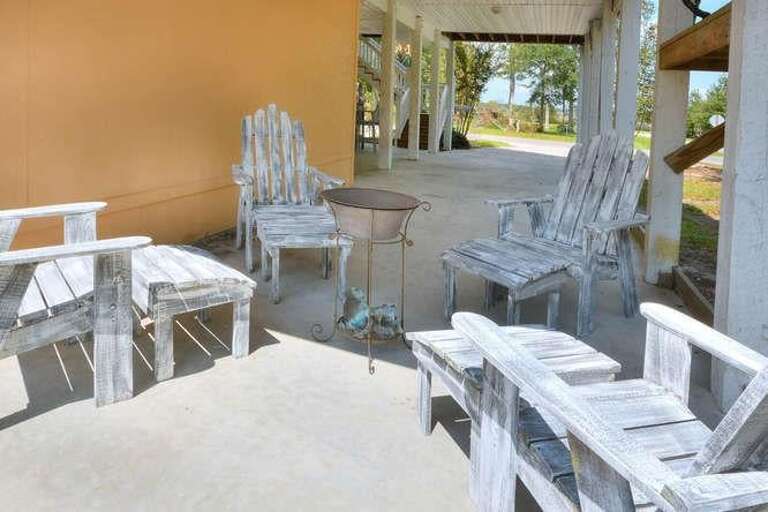 Sitting area