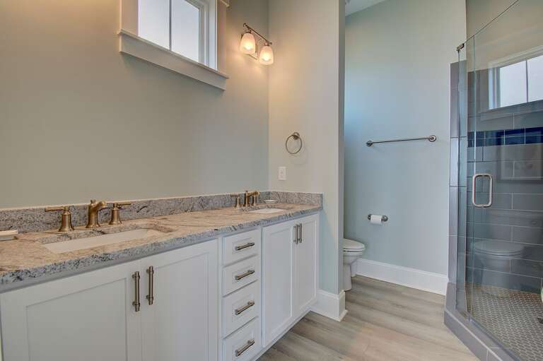 Full Bathroom with walk in shower