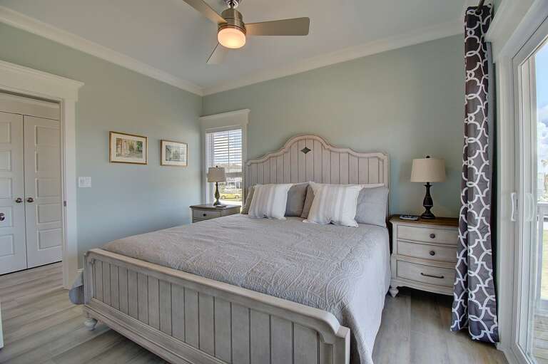 King Bedroom