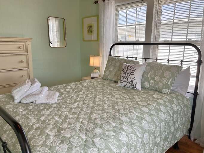 Queen Bedroom
6.3.24 - JR