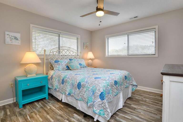 Queen Bedroom