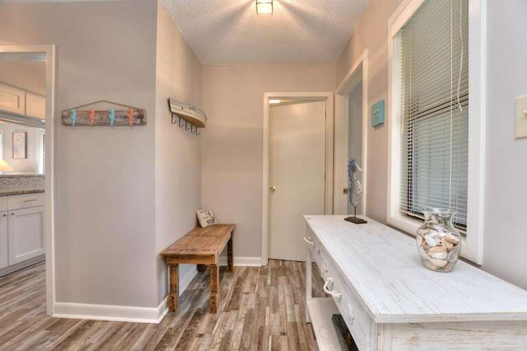 A Seaweed Shack 6 Pinehurst Dr-large-017-025-DSC 6214 5 6 Enhancer-1500x1000-72dpi