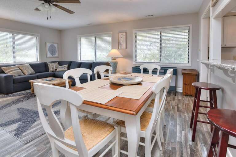 A Seaweed Shack 6 Pinehurst Dr-large-014-012-DSC 6202 3 4 Enhancer-1500x1000-72dpi