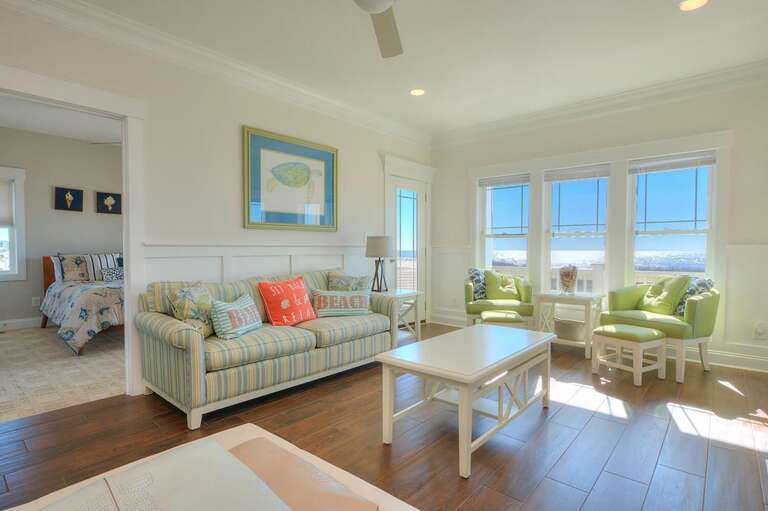 2nd Living Area
GW 2.2023