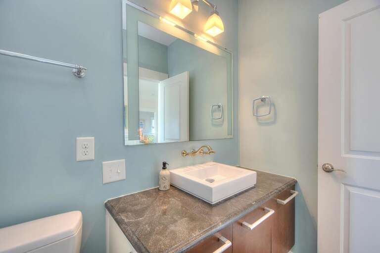 Bathroom GW 2.2023