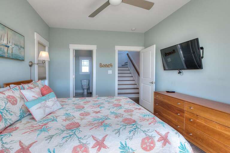 Bedroom GW 2.2023