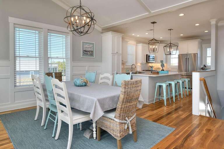 Dining Kitchen