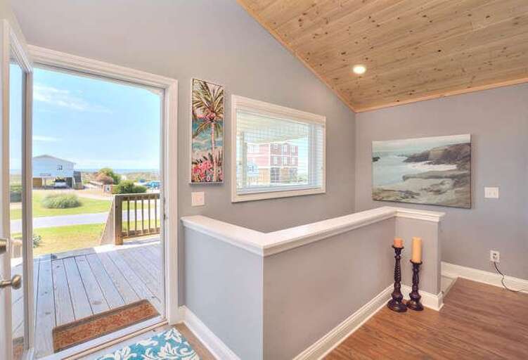 7702 E Beach Dr Oak Island NC-small-009-29-DSC 4678 79 80 Enhancer-666x454-72dpi