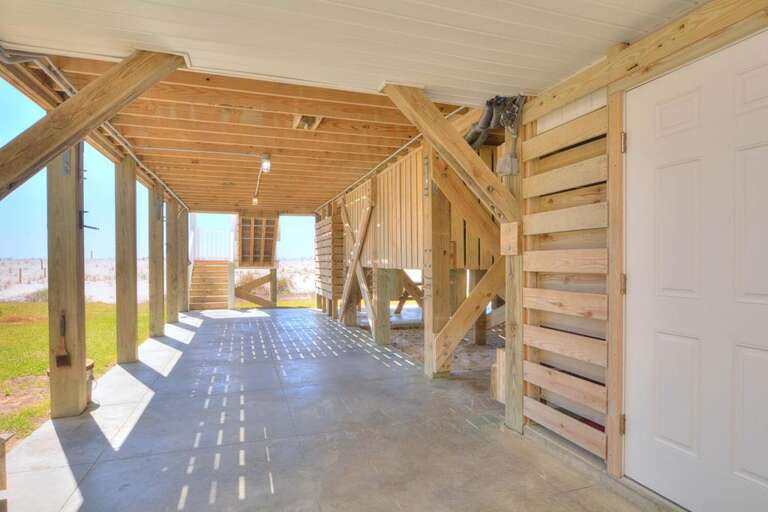 Beach Landing 76 Covered Parking