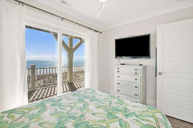 Chasing the Sun 33 CG 2.8.25