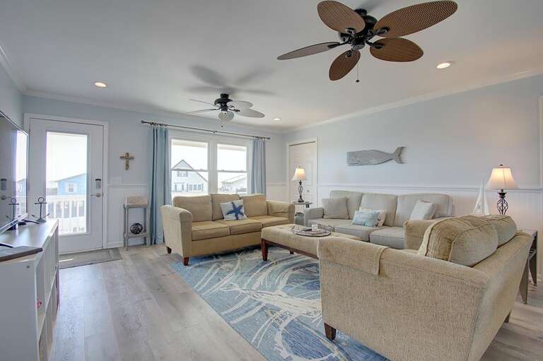 Don't Stop Believin' Great Room 3