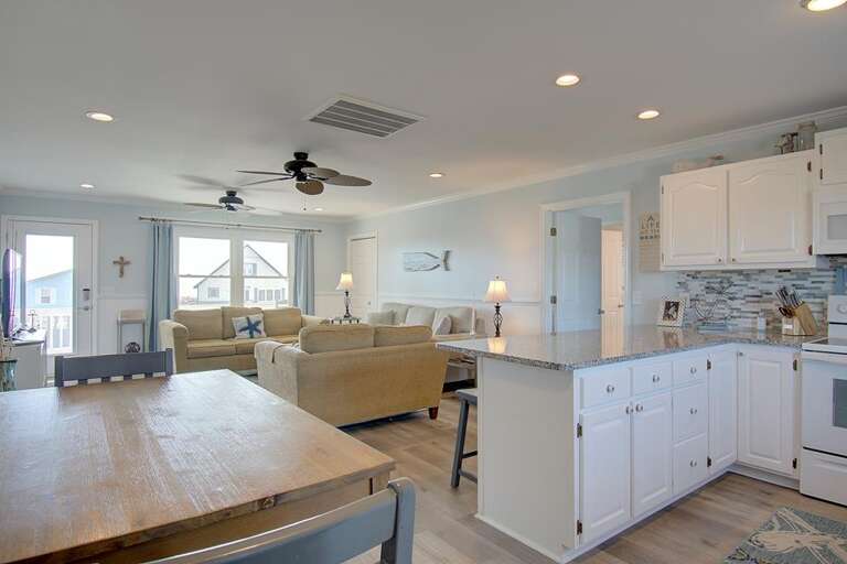 Don't Stop Believin' Kitchen and Dining