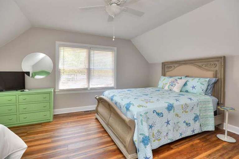 219 Keziah St Fine and Sandy-small-017-014-DSC 1501 2 3 Enhancer-666x444-72dpi