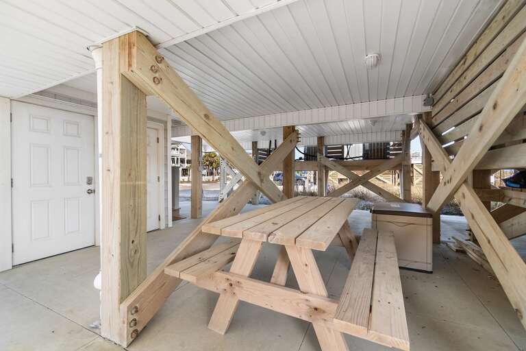 Picnic Table
CS 3.8.24