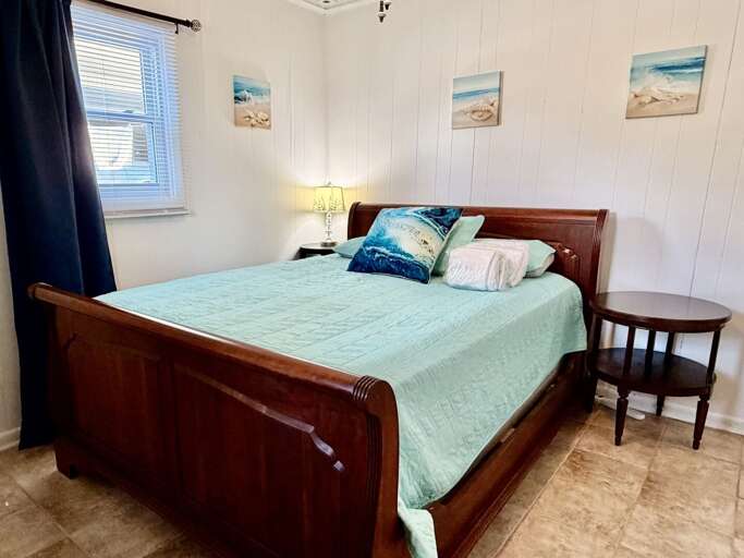 Queen Bedroom
7.18.26 - JR