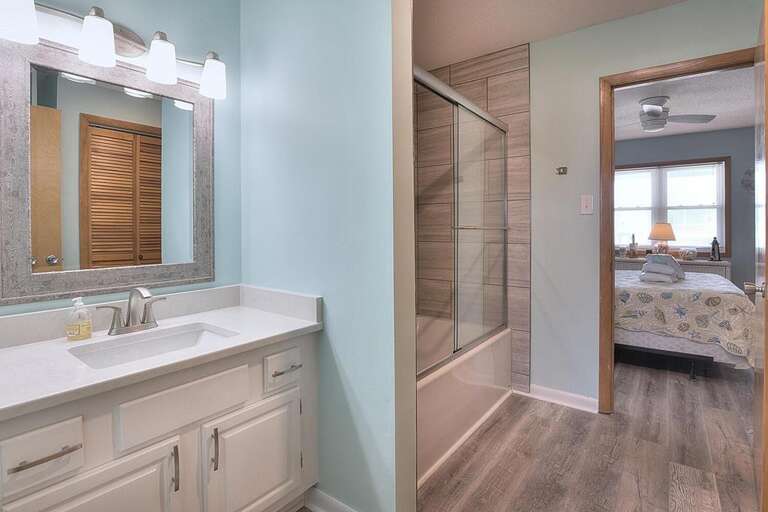 Ocean Breeze Retreat 14