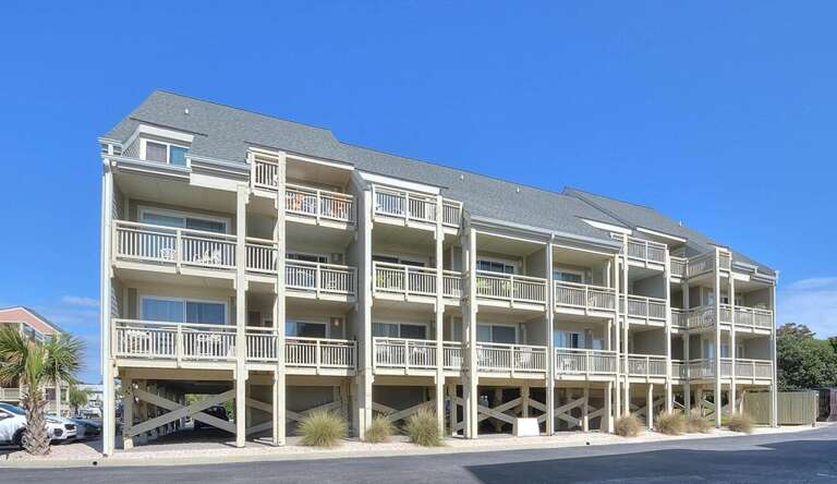 Outside of Condo
GW 3.2023