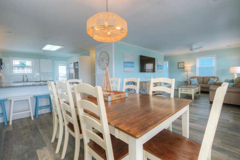 Dining Area
GW 5-28-25
