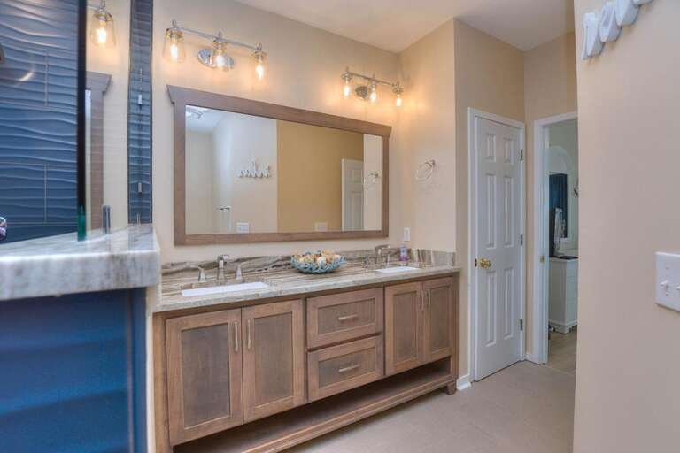 Full Bathroom with walk in shower