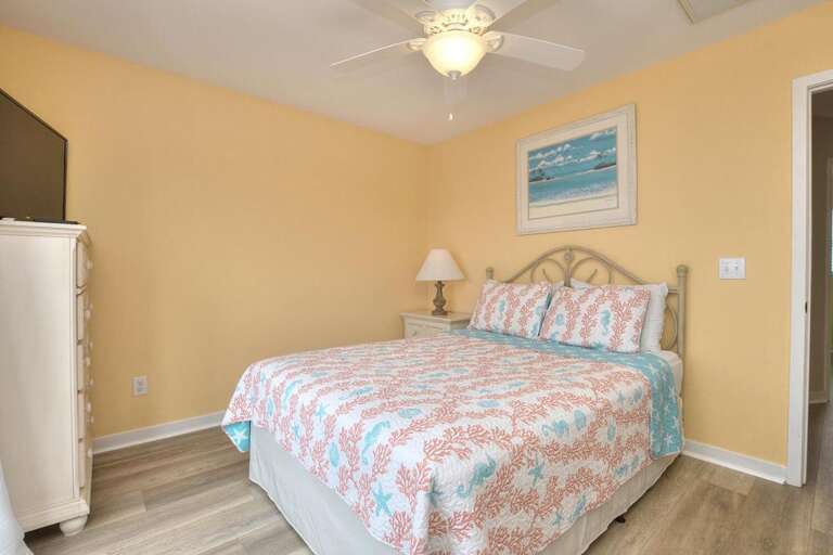 Queen Bedroom