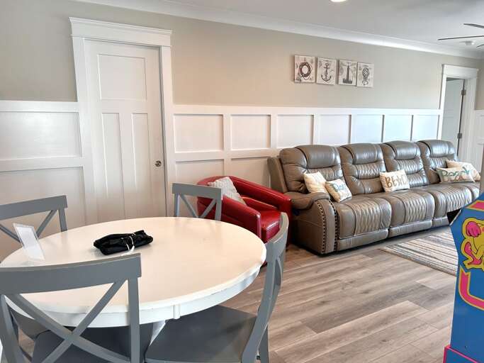 2nd Living Area