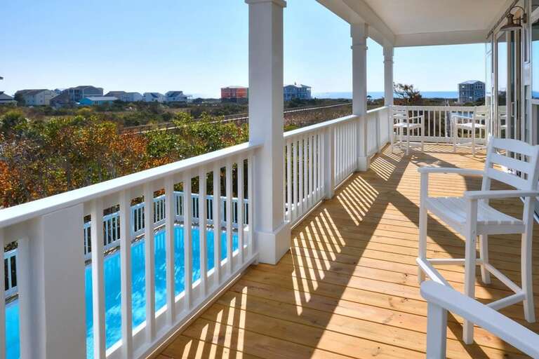 112 SE 67th St Oak Island NC-large-008-022-DSC 3172 3 4 Enhancer-1500x1000-72dpi