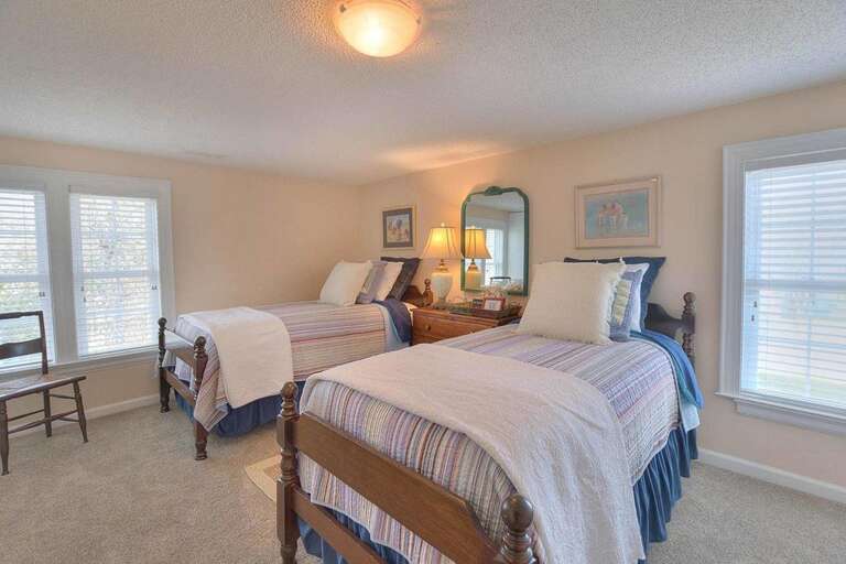 The Compass 8601 E Oak Island-large-023-019-DSC 0545 6 7 Enhancer-1500x1000-72dpi