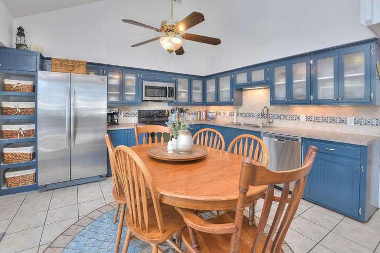 The Compass 8601 E Oak Island-large-015-005-DSC 0506 7 8 Enhancer-1500x1000-72dpi