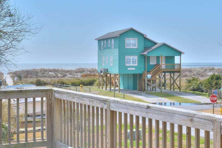 The Compass 8601 E Oak Island-large-008-018-DSC 0572 Enhancer-1500x1000-72dpi