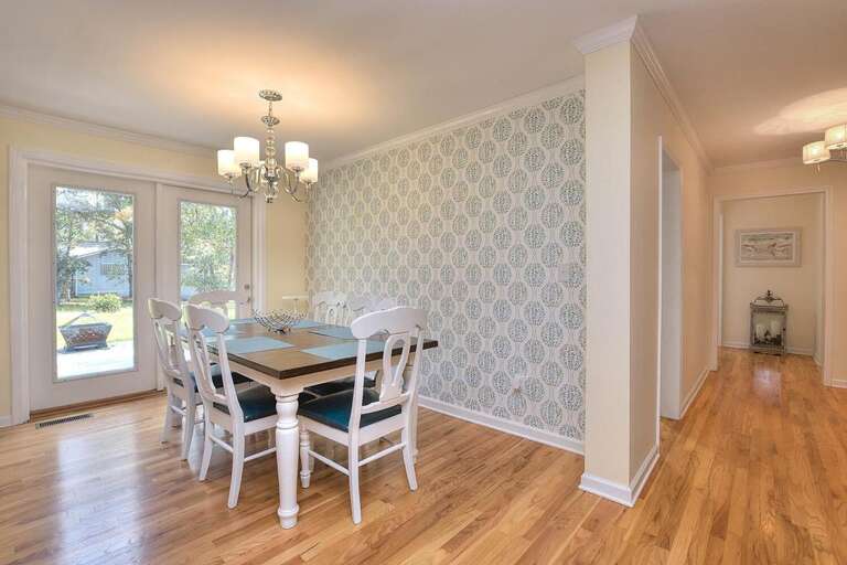 Dining Room table and chairs
