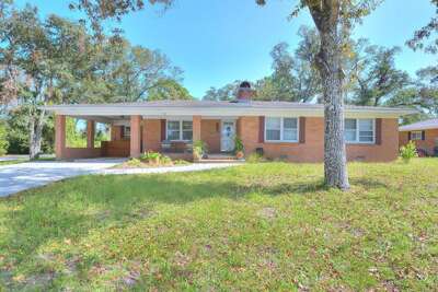 Front of House Parking