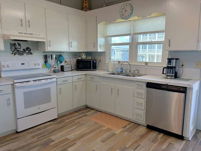 Kitchen Appliances
JR 4.9.25