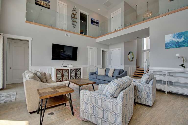 1st Floor Living Area