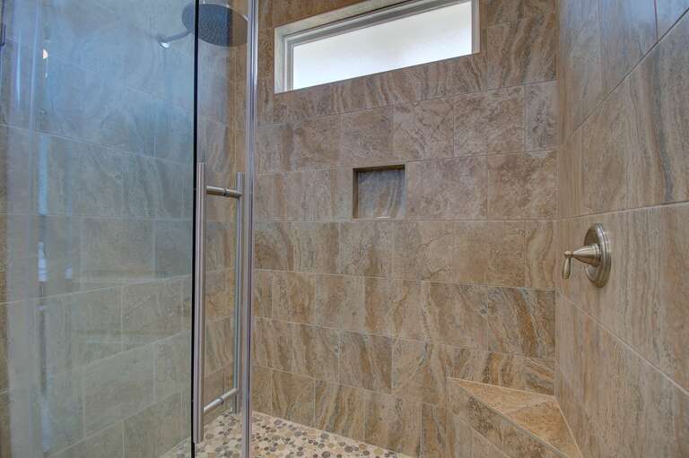 2nd Floor Shared Bathroom