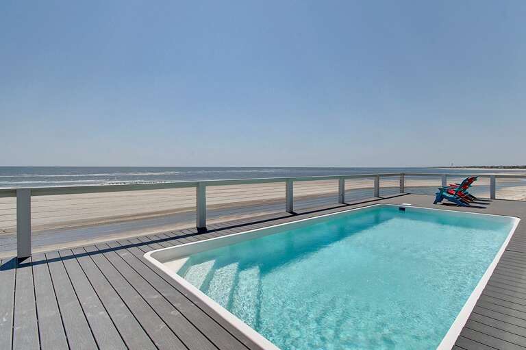 Elevated In-Deck Pool