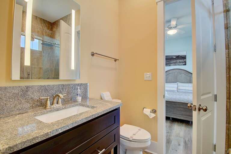 2nd Floor Shared Bathroom